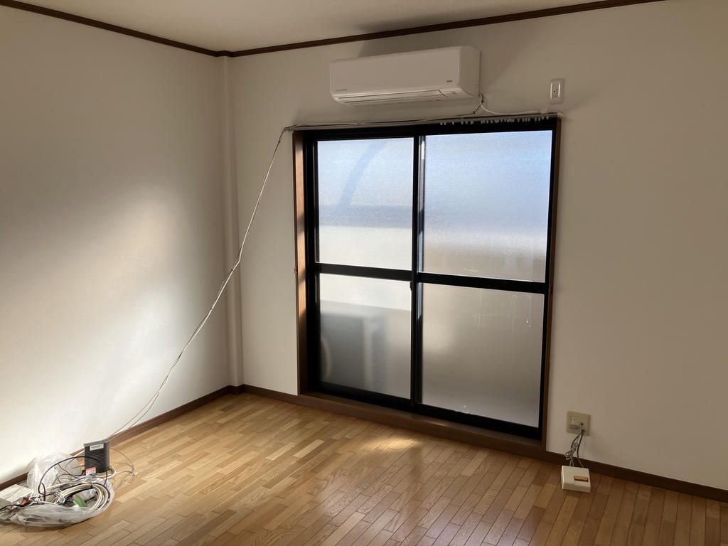 Renovated 4LDK House near Minami-Tanabe Station, Osaka - Thumbnail 4