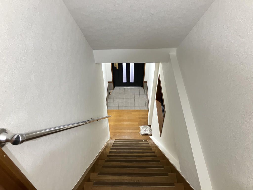 Renovated 4LDK House near Minami-Tanabe Station, Osaka - Thumbnail 2