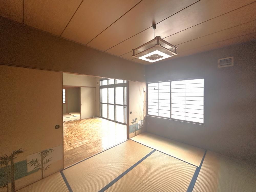 Renovated 4LDK House with Garden in Hokuto, Hokkaido - Thumbnail 4