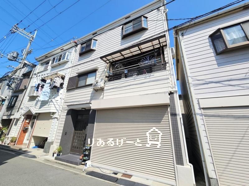 4LDK House for Sale in Kadoma, Osaka - 109m² - Thumbnail 2