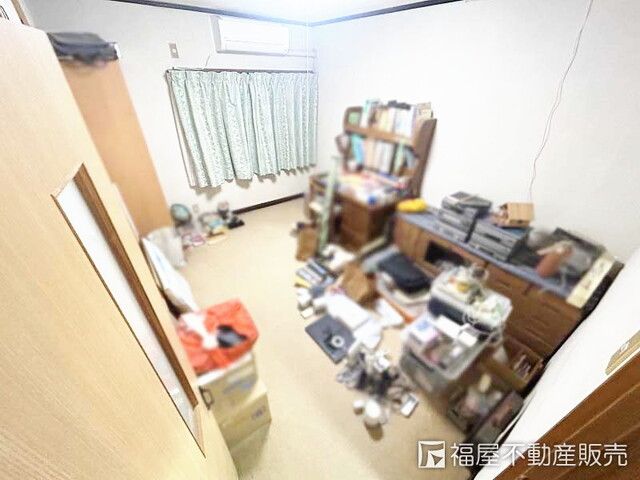 4LDK Wooden House with Garden for Sale in Ikeda, Osaka - Thumbnail 4