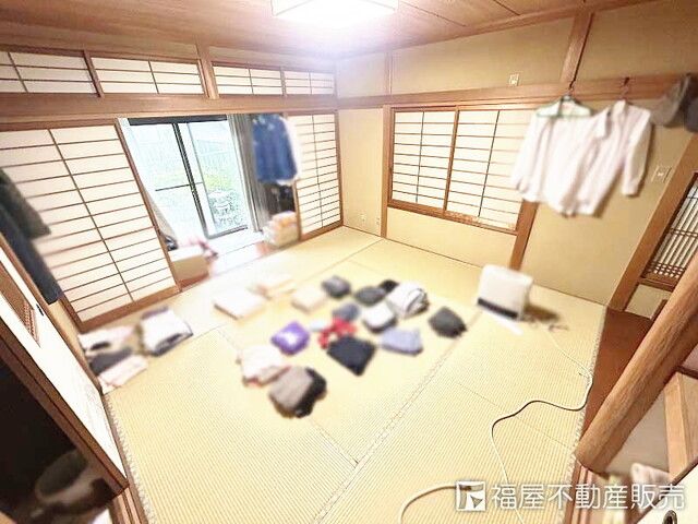 4LDK Wooden House with Garden for Sale in Ikeda, Osaka - Thumbnail 2