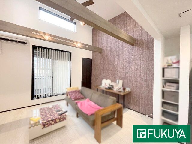 Modern 1LDK House with Solar Power near Imamiya Station, Osaka - Thumbnail 4