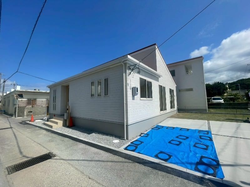 Newly Built 3LDK House in Onna Village, Okinawa - Thumbnail 2