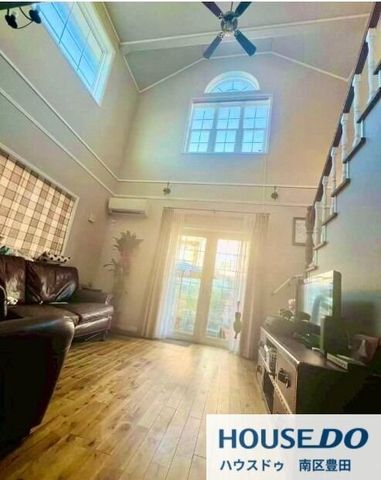 4LDK Modern House for Sale in Sakai Minami Ward, Osaka - Thumbnail 3