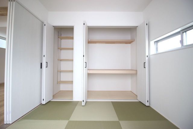 Modern 4LDK House for Sale in Sakurai, Nara - 104sqm - Thumbnail 2