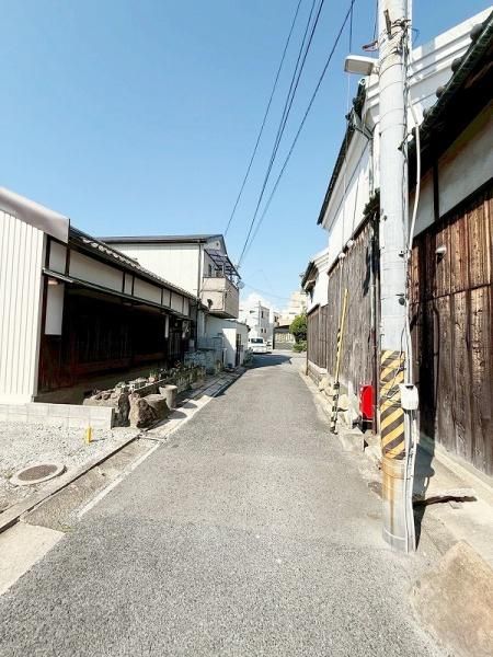 4DK Terrace House with Loft & Shop Space in Kaizuka, Osaka - Thumbnail 4
