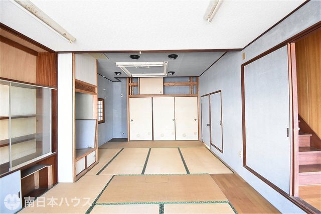 Spacious 6LDK Steel-Framed House in Ibusuki, Kagoshima - Thumbnail 3