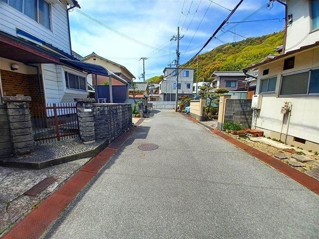 6DK House for Sale in Himeji, Hyogo | 153.08 sqm | Near Nori Station - Thumbnail 2