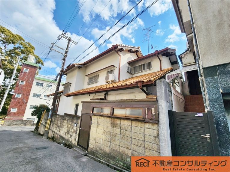 6SLDK House with Osaka Bay View in Kobe's Nada Ward - Thumbnail 2