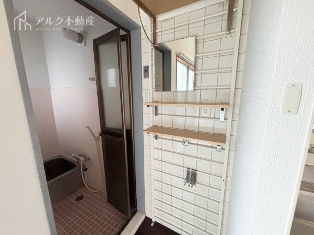 5SDK Detached House for Sale in Amagasaki, Hyogo - Thumbnail 2