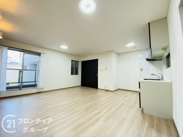 Renovated 4LDK House in Higashiyodogawa-ku, Osaka - Thumbnail 4