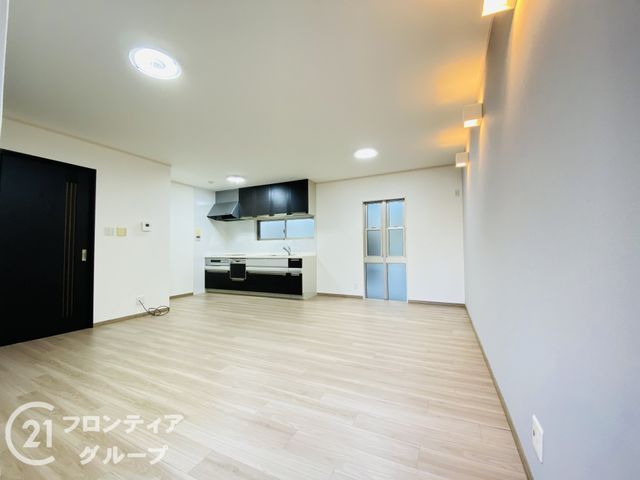 Renovated 4LDK House in Higashiyodogawa-ku, Osaka - Thumbnail 3
