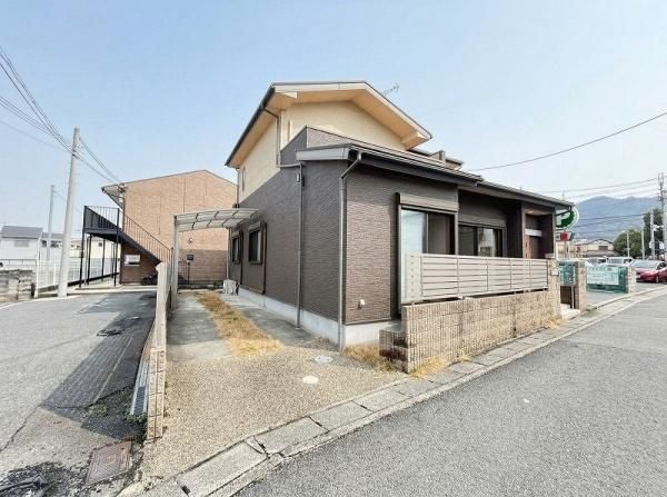 5SLDK House for Sale in Fushimi, Kyoto - 121m² - Thumbnail 2