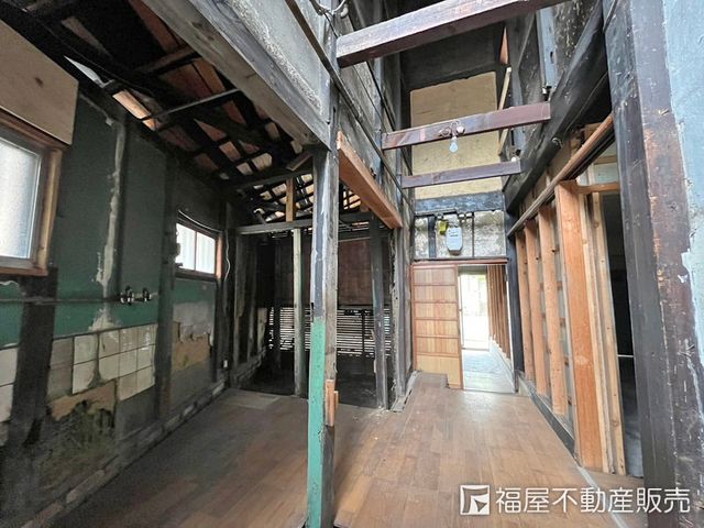 5K Wooden House for Sale in Kyoto Higashiyama, Built 1917 - Thumbnail 4