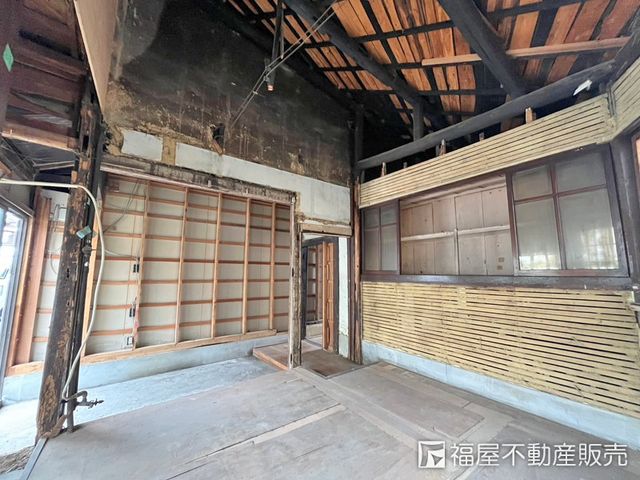 5K Wooden House for Sale in Kyoto Higashiyama, Built 1917 - Thumbnail 2
