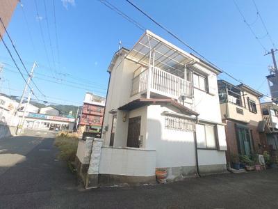 Used 3DK House for Sale in Higashiosaka near Hyotan-yama Station — House, Higashiosaka, Osaka