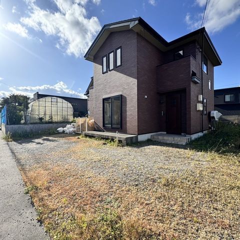 4LDK Detached House for Sale in Tomakomai, Hokkaido - Thumbnail 3