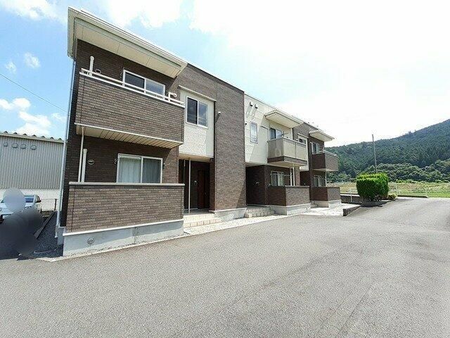 1R Apartment for Rent in Maniwa City, Okayama - Himawari Heights - Thumbnail 3
