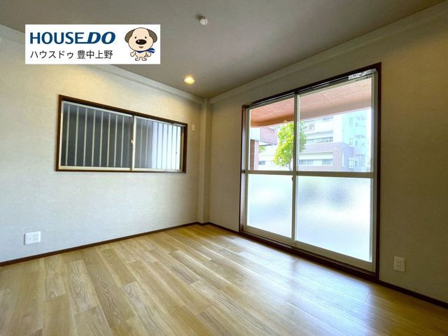 4LDK Renovated House in Toyonaka, Osaka - 116 sqm - Thumbnail 3
