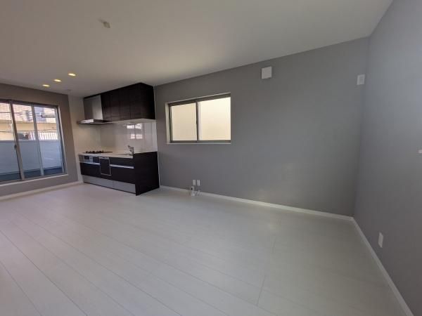 Modern 3LDK House in Kadoma City, Osaka - Built 2023 - Thumbnail 3