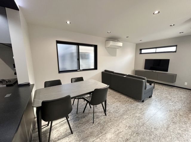 Modern 3SLDK House in Settsu City, Osaka | Near Settsu Station - Thumbnail 4
