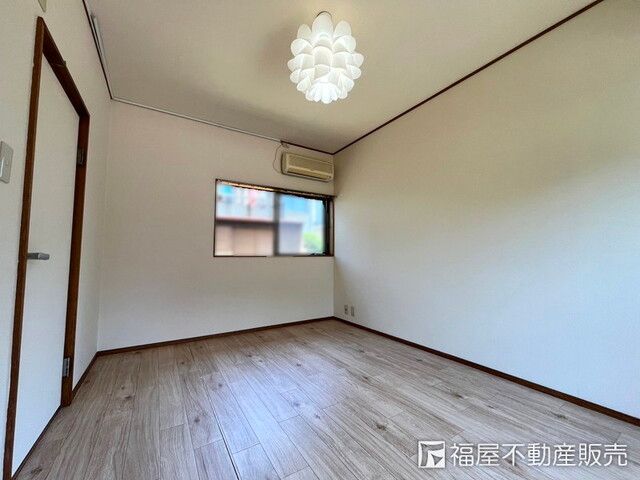 4DK Detached House for Sale in Kumatori, Osaka - 800万円 - Thumbnail 2