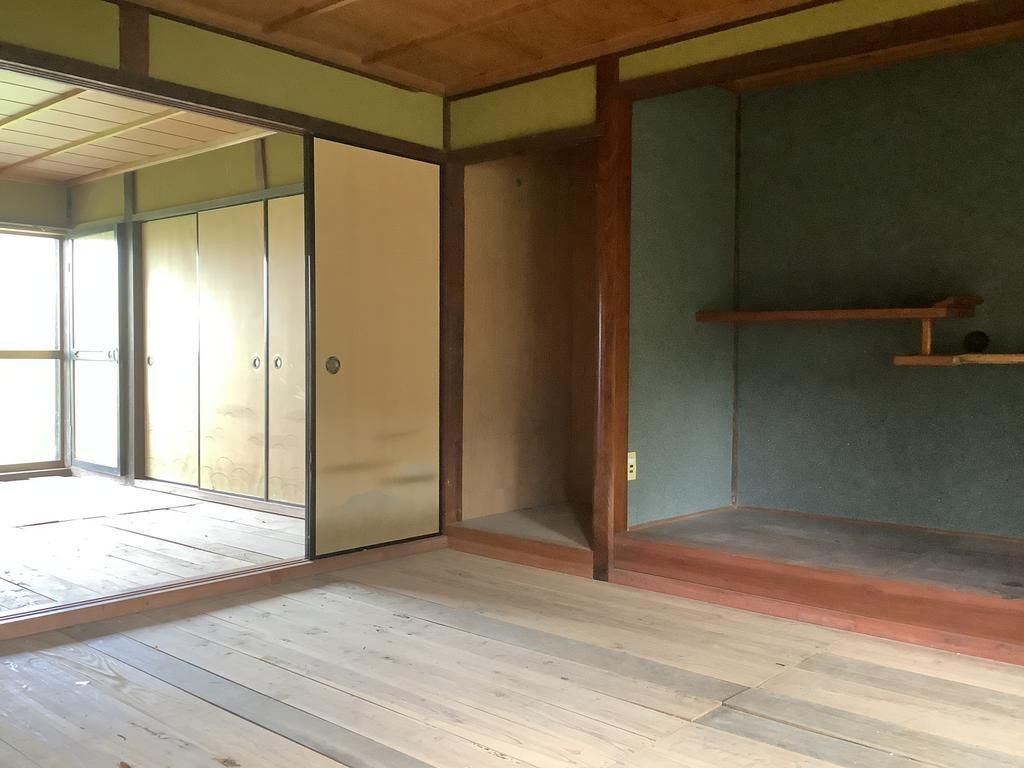 8DK Detached House for Sale in Fukuchiyama, Kyoto - 5 Min Walk to Station - Thumbnail 3