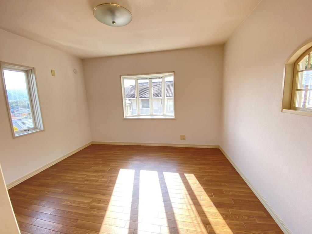 4LDK House for Sale in Hofu, Yamaguchi - 191.7㎡ - Thumbnail 4