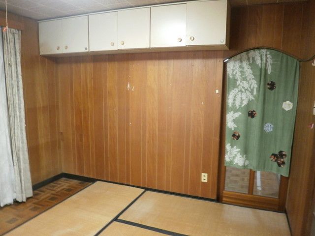 7DK House for Sale in Gobo City, Wakayama - 53.46 sqm - Thumbnail 2