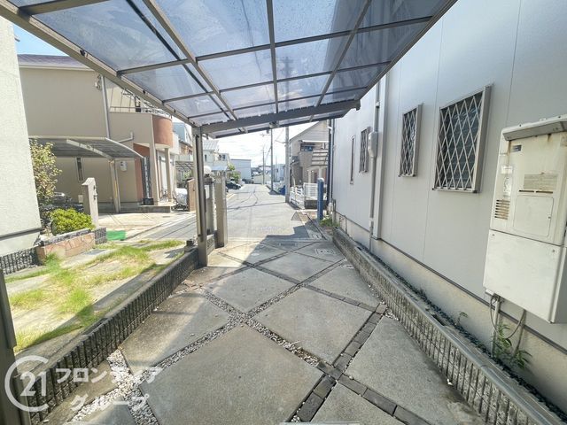 Renovated 3LDK House near Ootori Station, Sakai, Osaka - Thumbnail 4