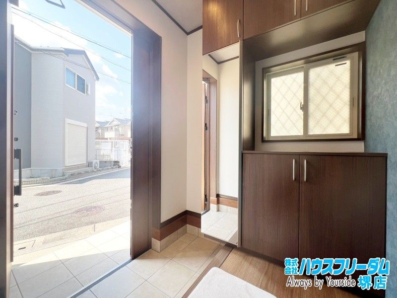 Spacious 3LDK House for Sale in Sakai City, Osaka - Thumbnail 3