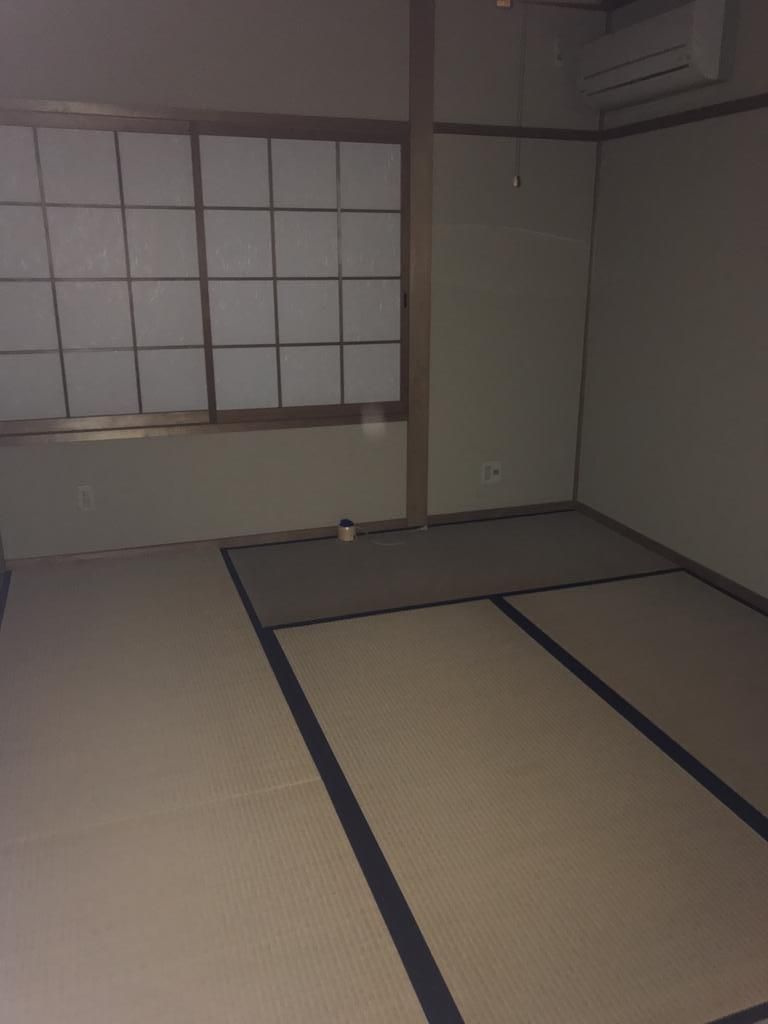 Spacious 4K House with Fireplace & Views in Himeji, Hyogo - Thumbnail 2