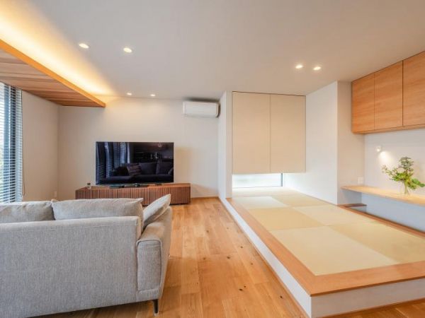 2023 Built 4LDK House in Kobe Kita Ward with Solar Power - Thumbnail 3