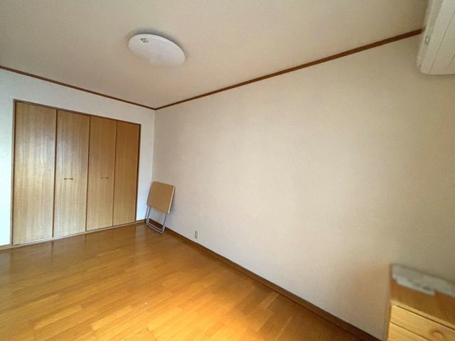 3LDK All-Electric Detached House in Neyagawa, Osaka - Thumbnail 2