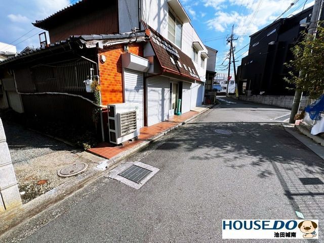 川西市小花1丁目 中古一戸建て 1,580万円 3K 平屋 フルリフォーム済 - Thumbnail 4