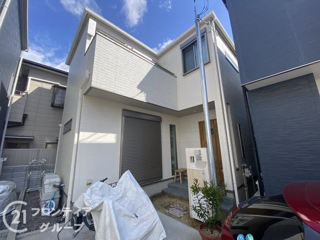 Modern 2SLDK House in Hirakata, Osaka | 2023 Build - Thumbnail 2