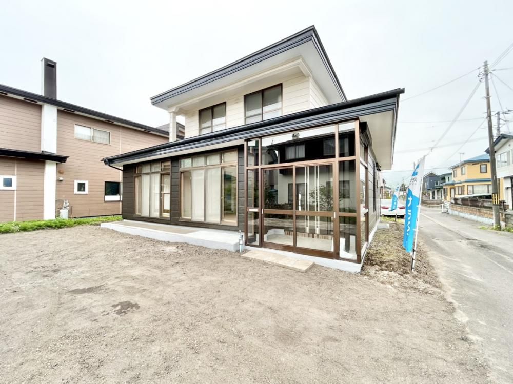 Renovated 4LDK House in Noboribetsu Hokkaido with 4 Parking Spaces - Thumbnail 2