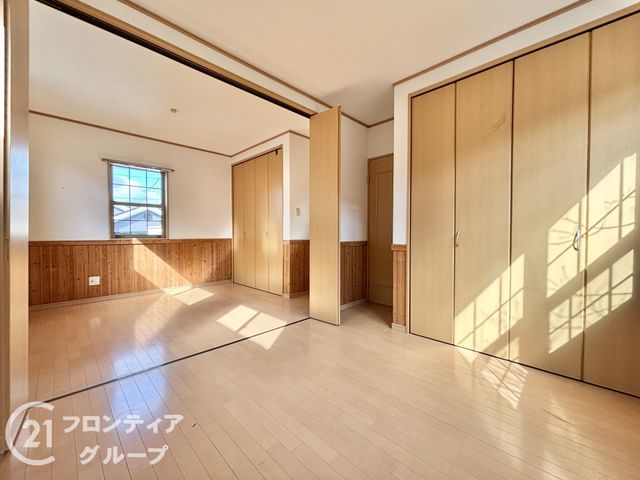 3LDK Detached House for Sale in Hirakata, Osaka | 1880万 Yen - Thumbnail 3