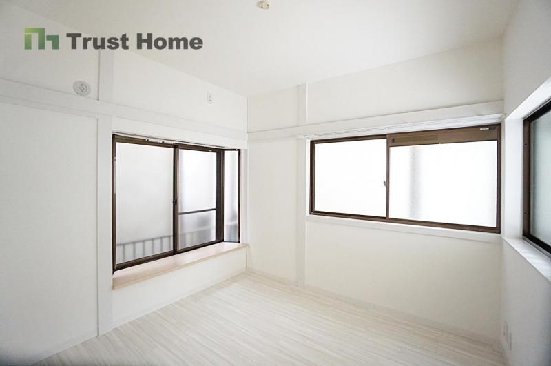 Renovated 4DK House near Toyonaka Station, Osaka - Thumbnail 4