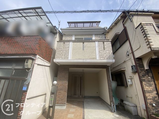 3LDK House for Sale in Higashinari-ku, Osaka – 96.76 sqm - Thumbnail 2