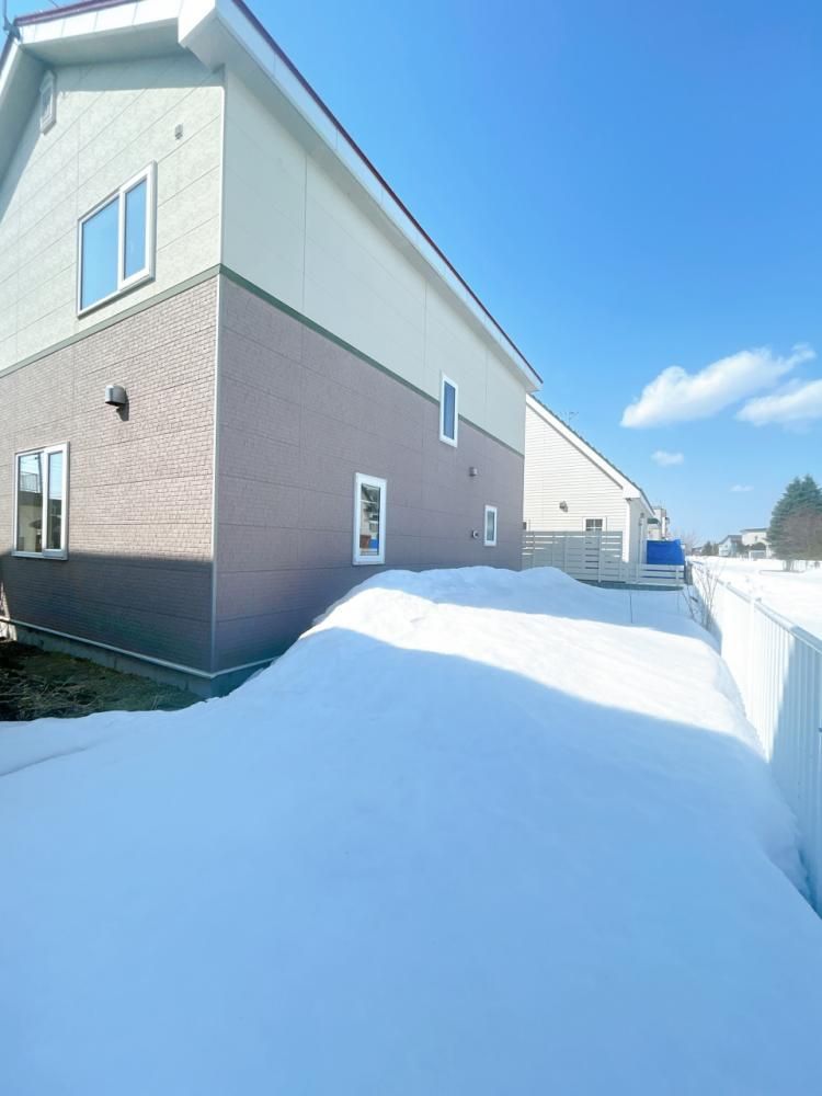 4LDK Detached House for Sale in Higashikagura, Hokkaido - Thumbnail 2