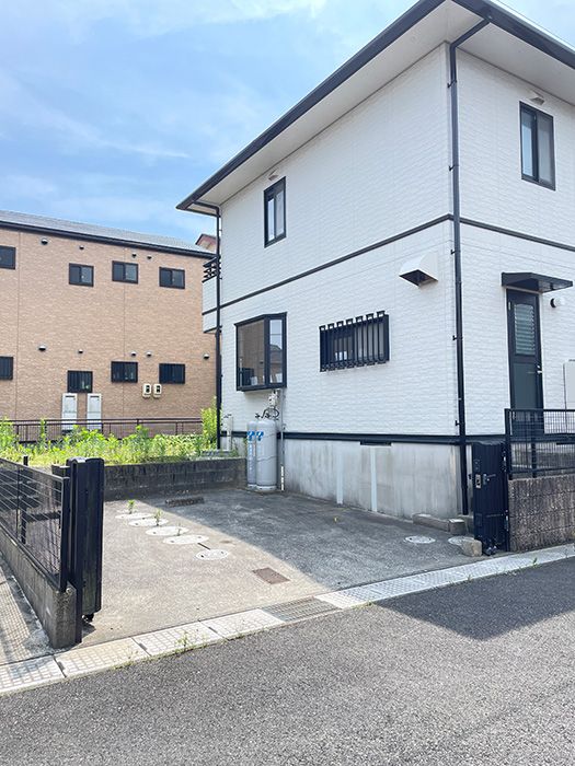 3SLDK Used House for Sale in Higashi-Hino, Yokkaichi, Mie - Thumbnail 2