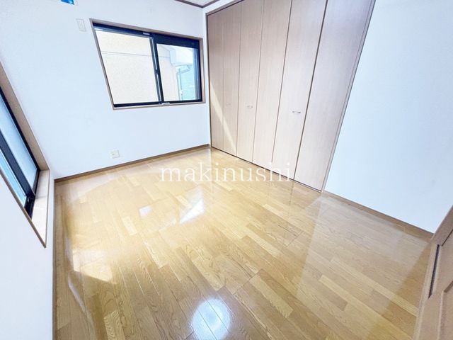 4LDK Detached House for Sale in Kashiwara City, Osaka - Thumbnail 3