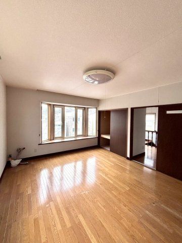 6LDK House for Sale in Otaru, Hokkaido - Near Otaru Station - Thumbnail 2