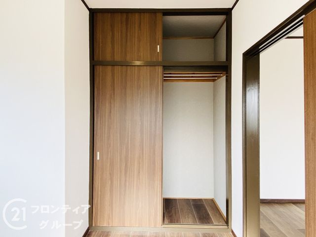 4LDK Detached House for Sale near Mizuhashi Yonchome Station, Osaka - Thumbnail 4