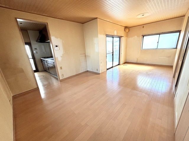 4SLDK Detached House for Sale in Habikino, Osaka - Thumbnail 3