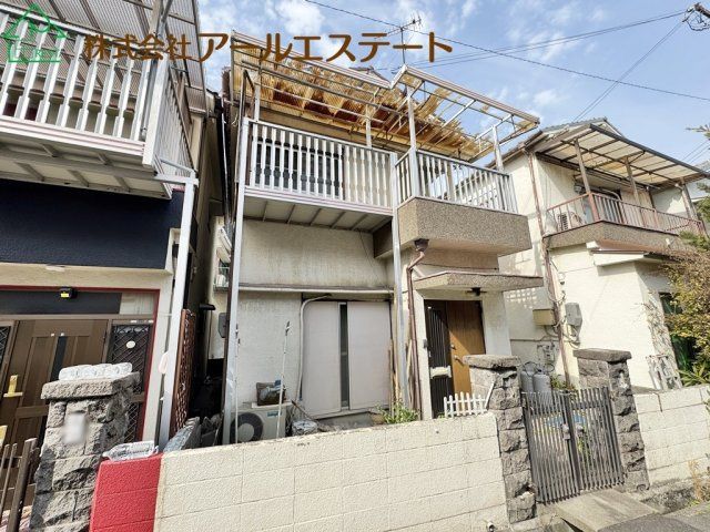 3DK Detached House for Sale in Akashi City, Hyogo - Thumbnail 2