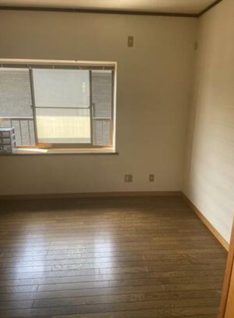8DK Detached House for Sale in Kinokawa, Wakayama - Thumbnail 2