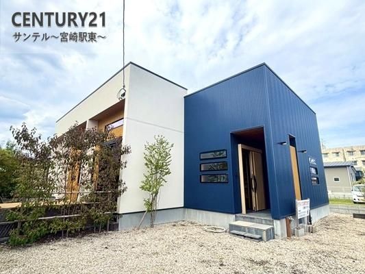 Spacious 4LDK Single-Story House for Sale in Mimata, Miyazaki - Thumbnail 2